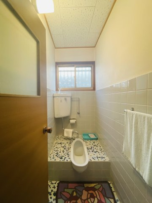 【トイレ】 | たつの市龍野町日山/中古戸建 | シンプルで使いやすいトイレです
