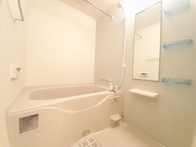 スウィート・コートＢの浴室