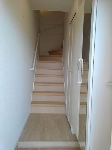 トー・アルブル　Ｂの玄関|玄関です