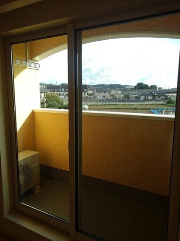 トー・アルブル　Ｂのバルコニー|開放的で明るい空間を演出してくれるバルコニーです