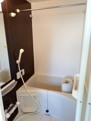 【浴室】 | アーヴェル峰岡町