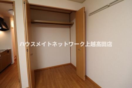 フィルコート新町の収納|クローゼット（参考同型203号室室内写真）