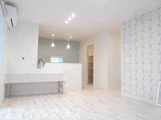 【居間・リビング】 | 郡山市喜久田町入ノ内新築一戸建て1棟 | おしゃれな居間です