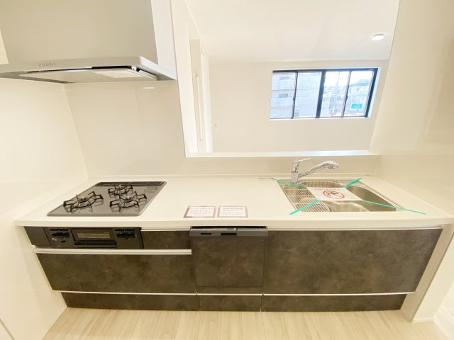 『八王子市新築戸建て』八王子市子安町4-26-3【仲介手数料無料】　４期のキッチン|～仲介手数料無料☆八王子ひなた不動産～　八王子市子安町　新築戸建て