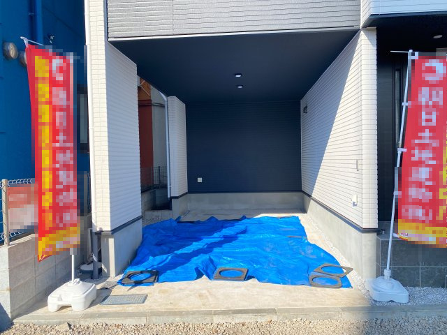 祝：成約済み　八王子市　子安町　新築戸建て　４期の駐車場|～仲介手数料無料☆八王子ひなた不動産～　八王子市子安町　新築戸建て