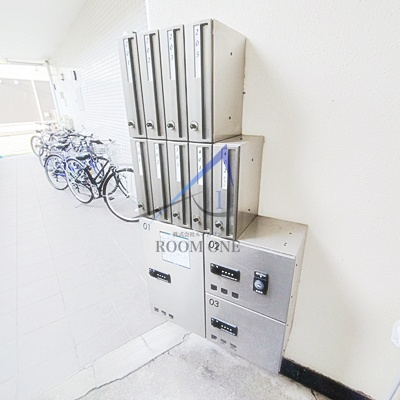 メゾン３２のその他共用部分|宅配ボックスです。