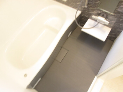 【浴室】 | プールリアン