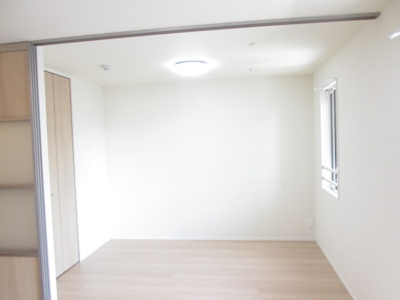 【寝室】 | プールリアン