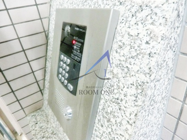 リーノ新宿若松町のセキュリティ|オートロックです。