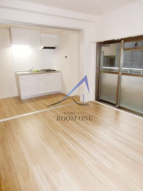 リーノ新宿若松町の居間・リビング|洋室のお部屋です。