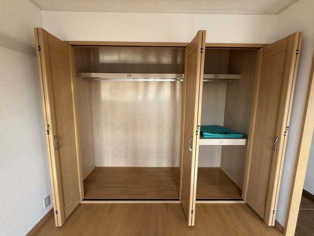 コルナス西館の収納