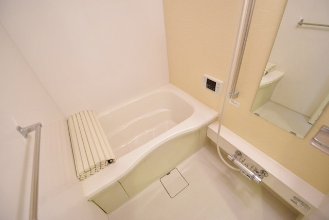 シャンテボナールの浴室