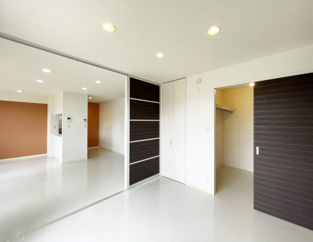 リブライフ春日　Ⅰ棟の居間・リビング