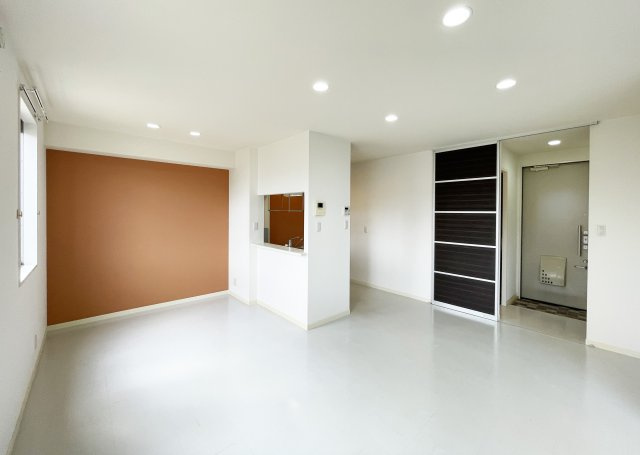 リブライフ春日　Ⅰ棟の居間・リビング