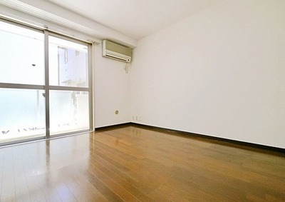 【居間・リビング】 | ラカータ川越