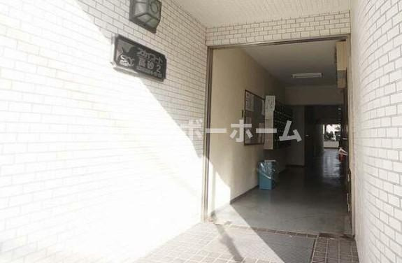 スカイコート高砂第2のエントランス