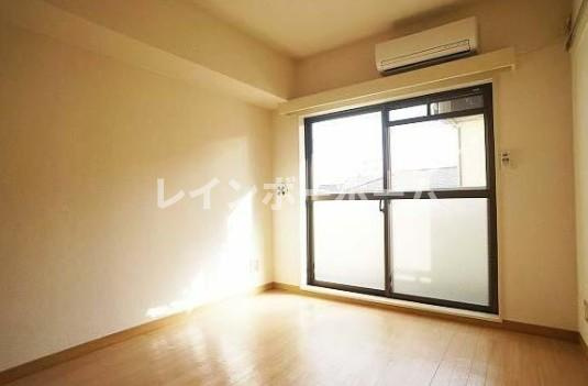 スカイコート高砂第2の居間・リビング