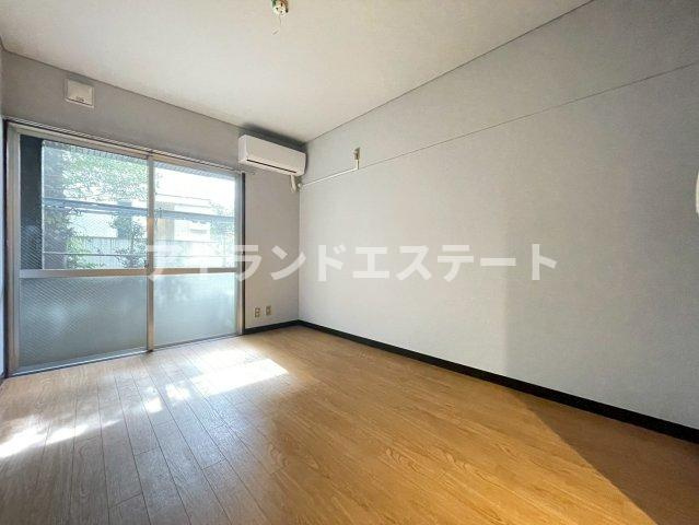 ティブロンコート　陽当たり良好　バストイレ別の内装