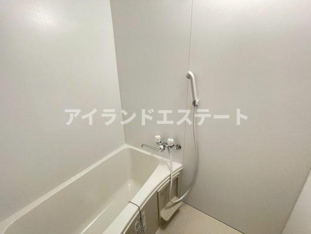 ティブロンコート　陽当たり良好　バストイレ別の浴室