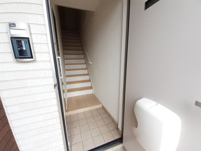 【玄関】 | アンファミーユⅢ