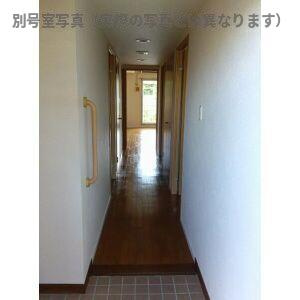 サンコート桃花台B棟の玄関