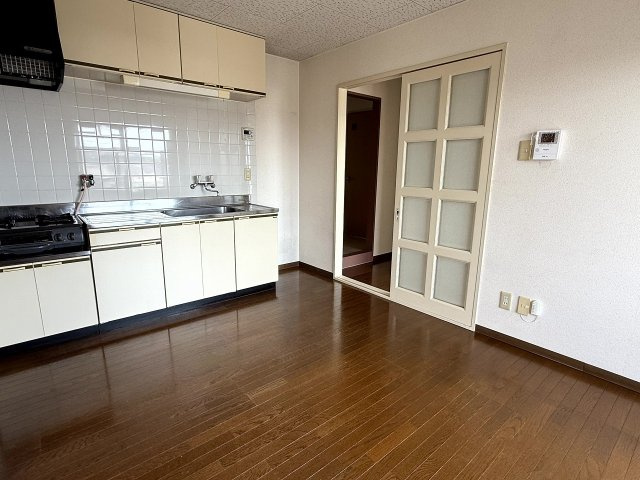 十三番館の居間・リビング