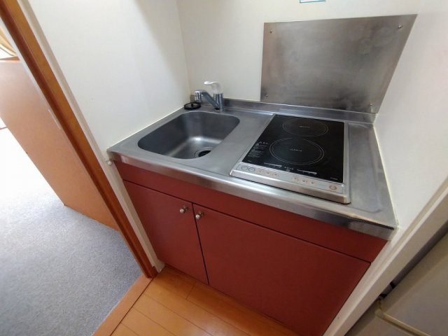 レオパレスパルコートＣのキッチン|シングルレバー設置