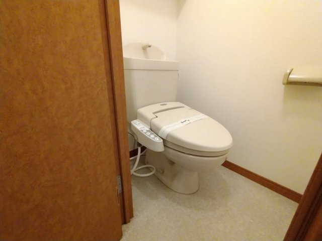 レオパレスパルコートＣのその他|温水洗浄便座設置