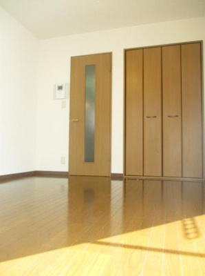 【居間・リビング】 | コニファーガーデン北烏山