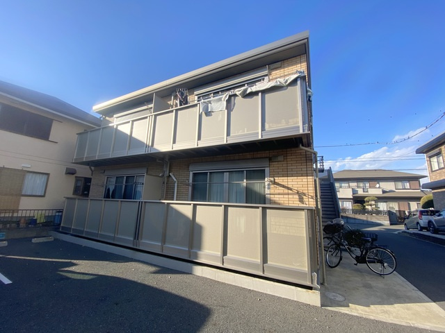 ＴＲＥＥＢＥＬＬーＢＲＩＣＩＡ　Ｎ