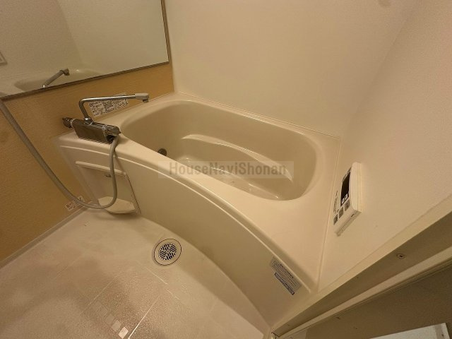 【浴室】 | カレント　シャンブル | ※他の号室、参考写真