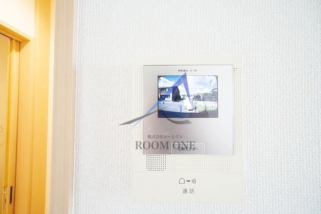 ブリーズ東海神Ｃのセキュリティ|モニター付きインターホンです。