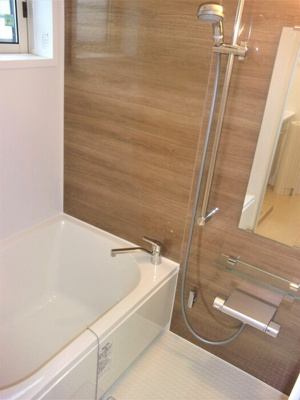 【浴室】 | ハウス三生