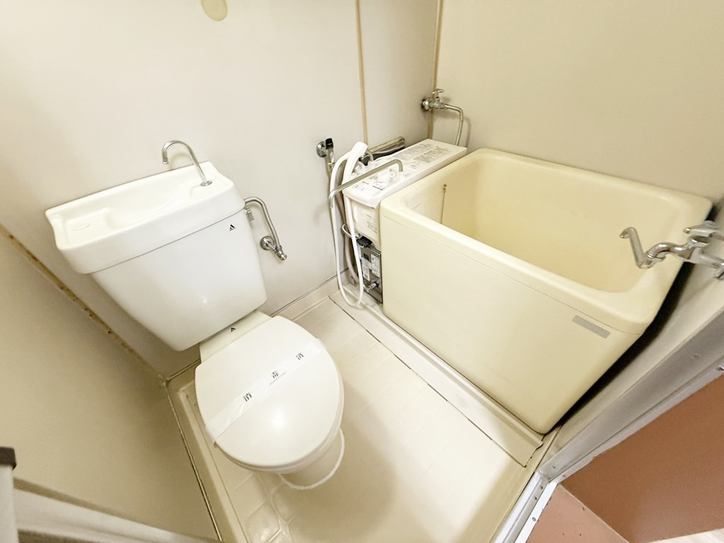 ハッピーメゾンの浴室