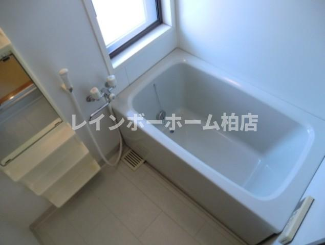 【仲介手数料：50％OFF】対象物件！の浴室|お風呂で日々の疲れを落としましょう