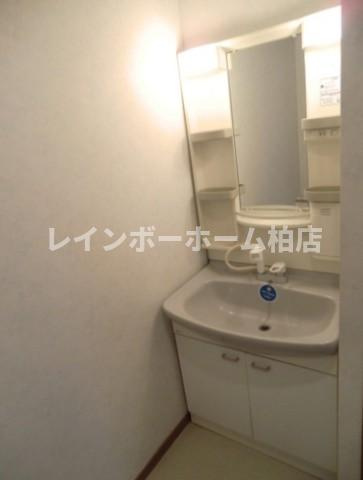 【仲介手数料：50％OFF】対象物件！の洗面所|スペースが確保できる洗面所です