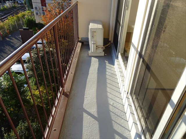 桜マンションのバルコニー