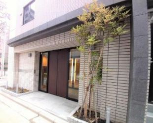 グランカーサ文京千石のエントランス