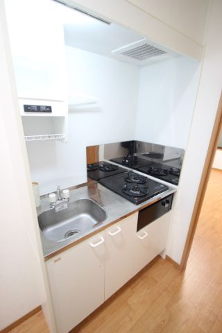 鈴木マンション（家具付き）