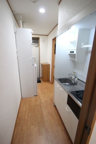 鈴木マンション（家具付き）