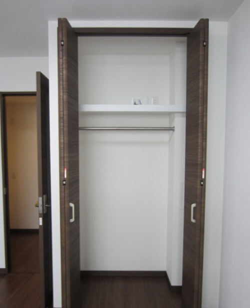 LIBRGRANT世田谷弦巻　ネット0　浴室乾燥　セキュリティ完備の収納