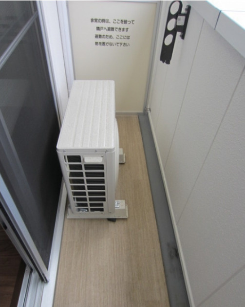 LIBRGRANT世田谷弦巻　ネット0　浴室乾燥　セキュリティ完備のバルコニー