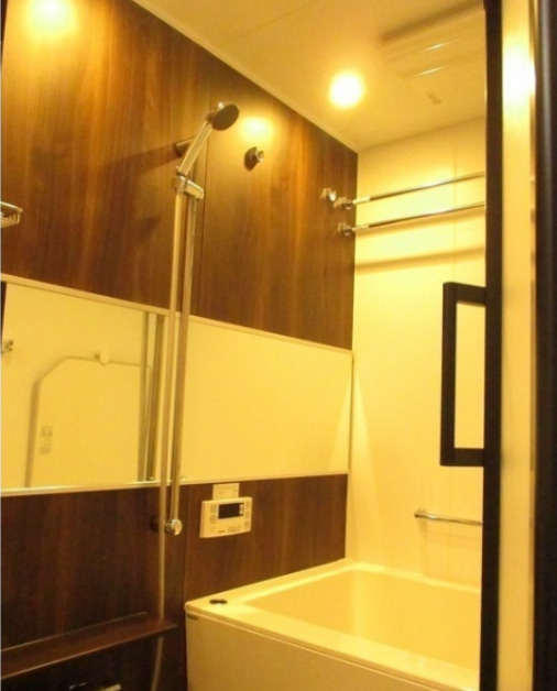 LIBRGRANT世田谷弦巻　ネット0　浴室乾燥　セキュリティ完備の浴室