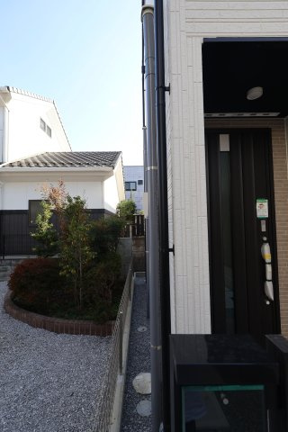 《仲介手数料無料》浦和区領家２丁目8-15(2号棟)新築一戸建てグラファーレの外観|撮影日 2025年11月14日 13:00 晴れ