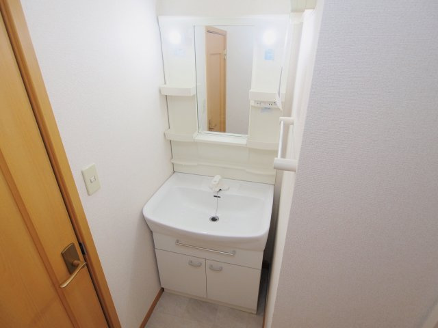 ベルフラワーの洗面所