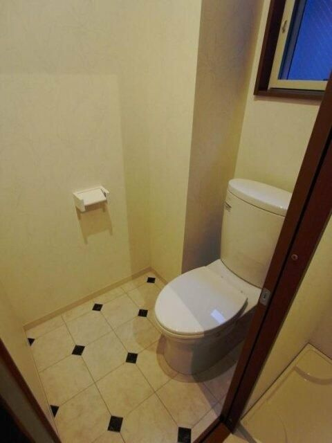 リスレーヌ蔵前のトイレ