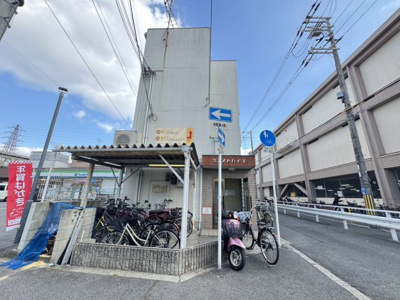 【外観】 | ウエストハイツ | シンプルなデザインの清潔感ある外観です