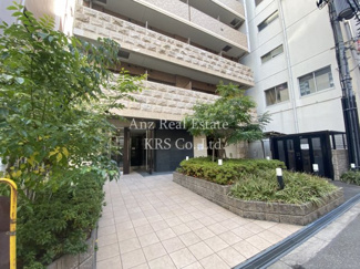 【エントランス】 | 緑溢れる！エントランス部分♪