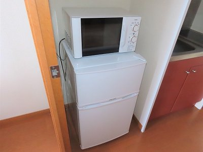 レオパレスグレイスパディのその他|電子レンジ、冷蔵庫完備