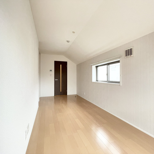 エムズ江北の居間・リビング